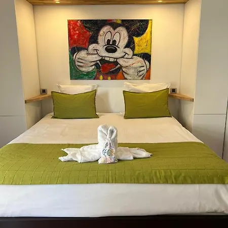 Arthur Rue D'antibes Appartement