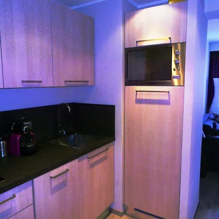 Arthur Rue D'antibes Appartement