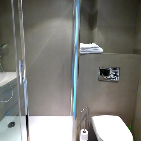 Apartment Arthur Rue D'antibes *