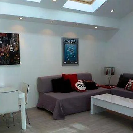 Arthur Rue D'antibes