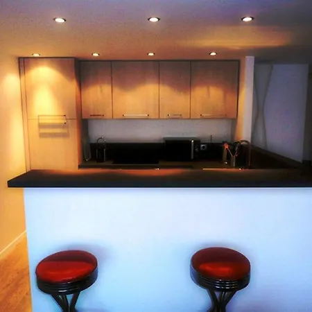 公寓 安提布街亚瑟公寓 *